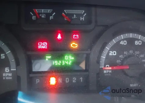 2011 Ford Econoline E250 Van из США, поврежденный, VIN 1FTNE2EW8BDA71782